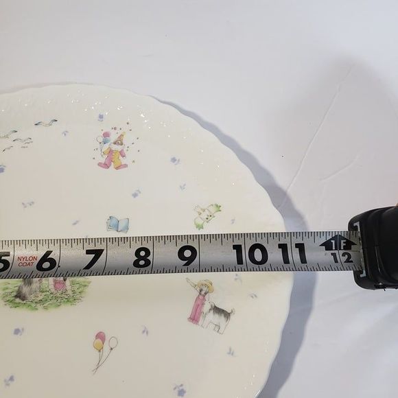 Made in Japan Narumi White Embossed Children Serving Plate Dessert Platter - Picture 8 of 11